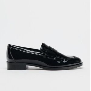 Zara Faux Patent Leather Moccasin/Loafer: sz 6.5